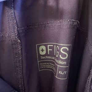 Purple skinny scrub pants XL tall Figs